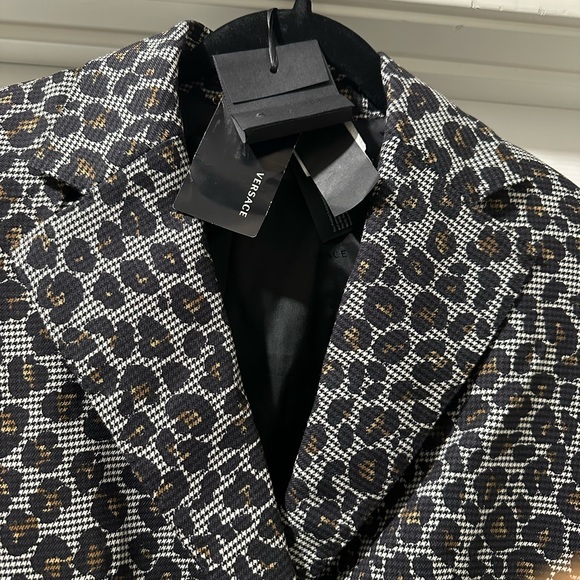 Versace Tweed Wool Leapord 2 Button Women Blazer Jacket 40 IT Reg. $2750.00 - Picture 3 of 8